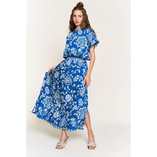 Load image into Gallery viewer, &quot;Zinnia&quot; Midi Skirt (Blue)